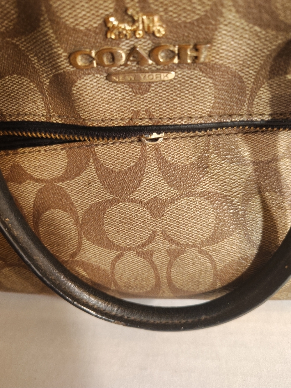 Vintage Coach Bag Authentic But Has A Broken Zipper
